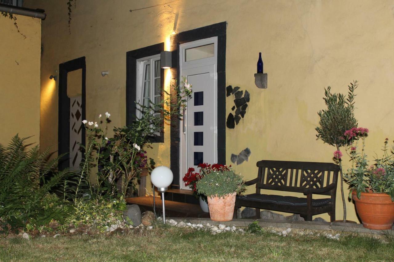 Fe Wo Am Alten Rathaus Andernach Exterior photo
